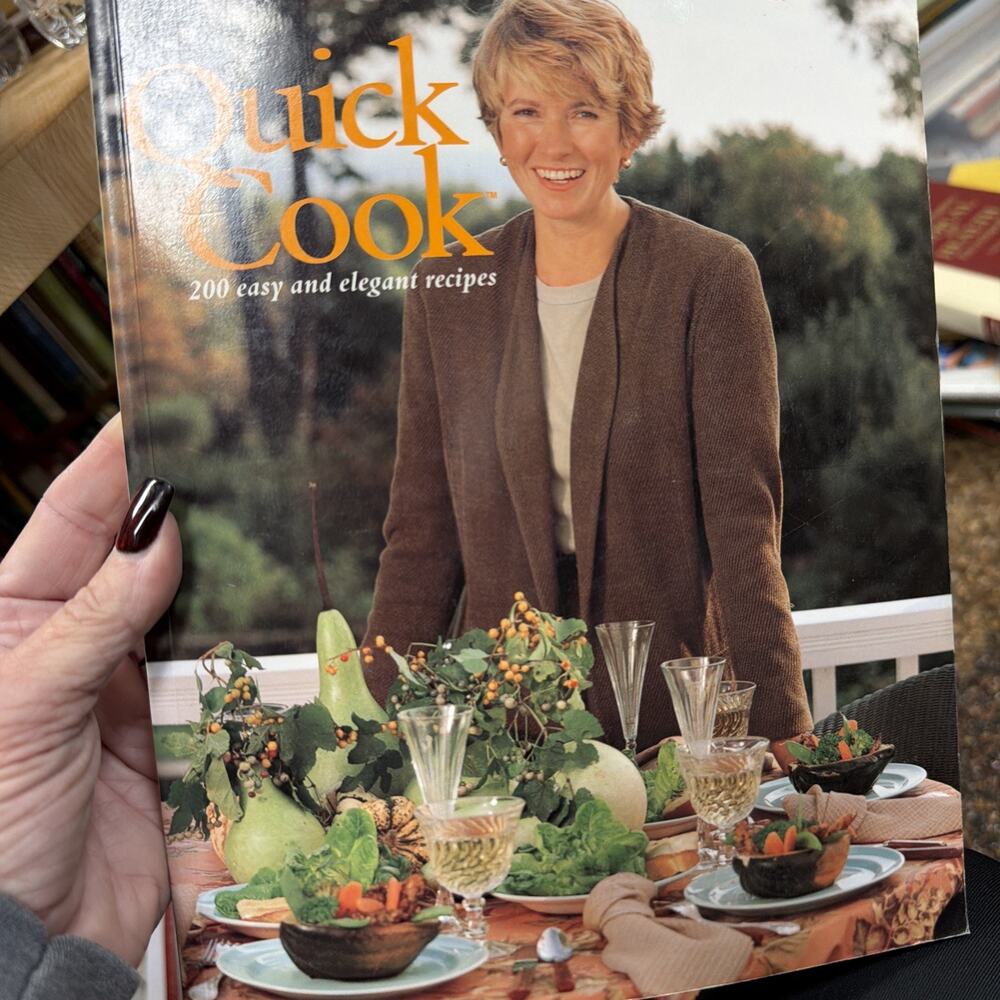 Martha Stewart's Quick Cook : Two Hundred Easy and Elegant Recipes